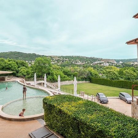 Апартамент За Гости Влади В Комплекс Garden Palace Balchik Ngoại thất bức ảnh