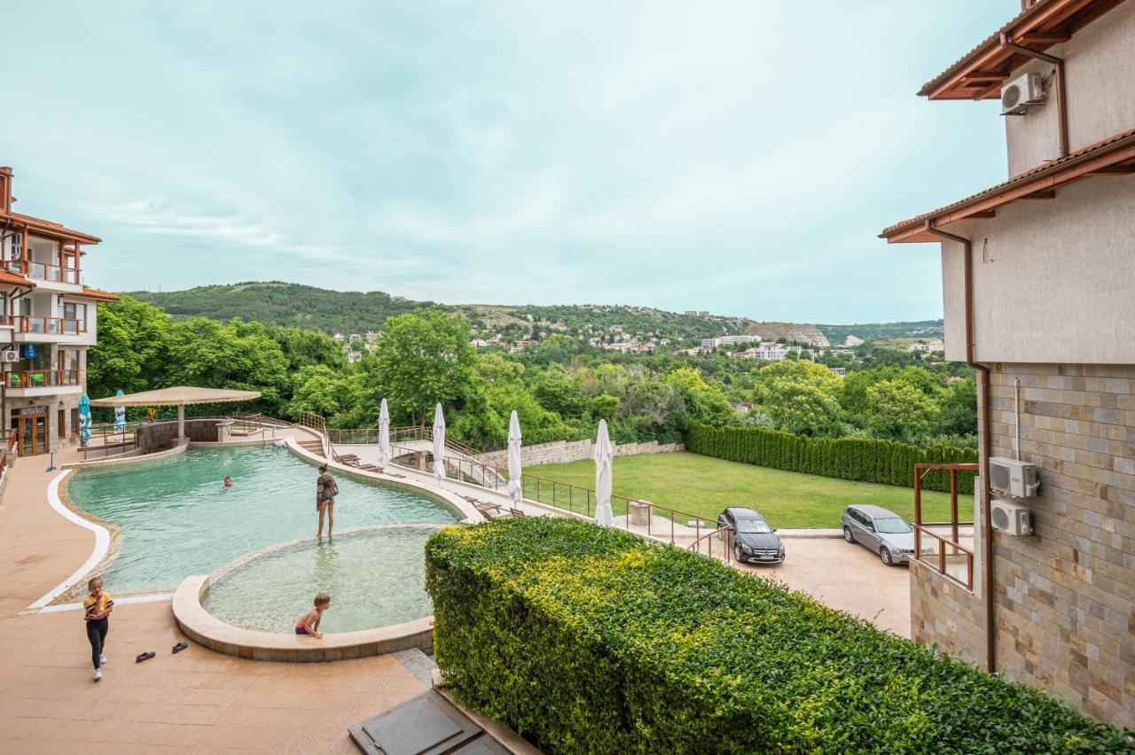 Апартамент За Гости Влади В Комплекс Garden Palace Balchik Ngoại thất bức ảnh